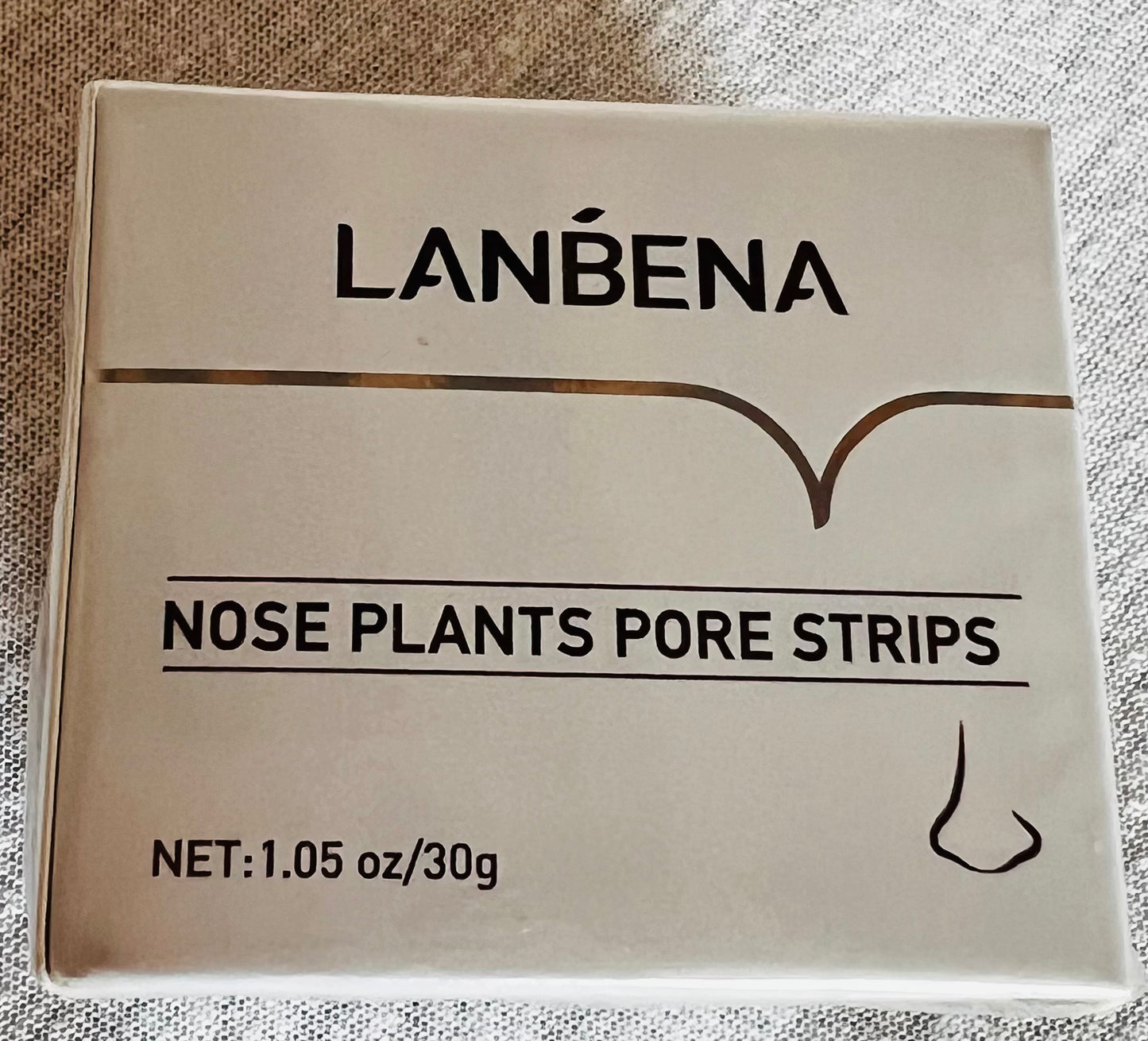 1- Crème (Masque anti-points noirs pour le visage et le nez ).